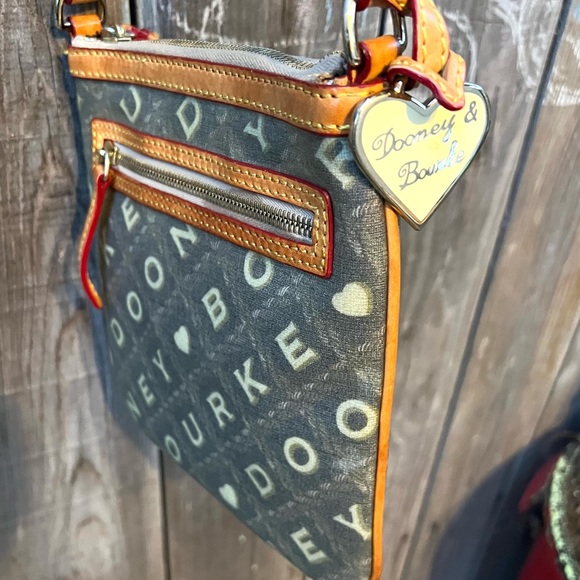 Dooney & Bourke Crossbody - Picture 3 of 6